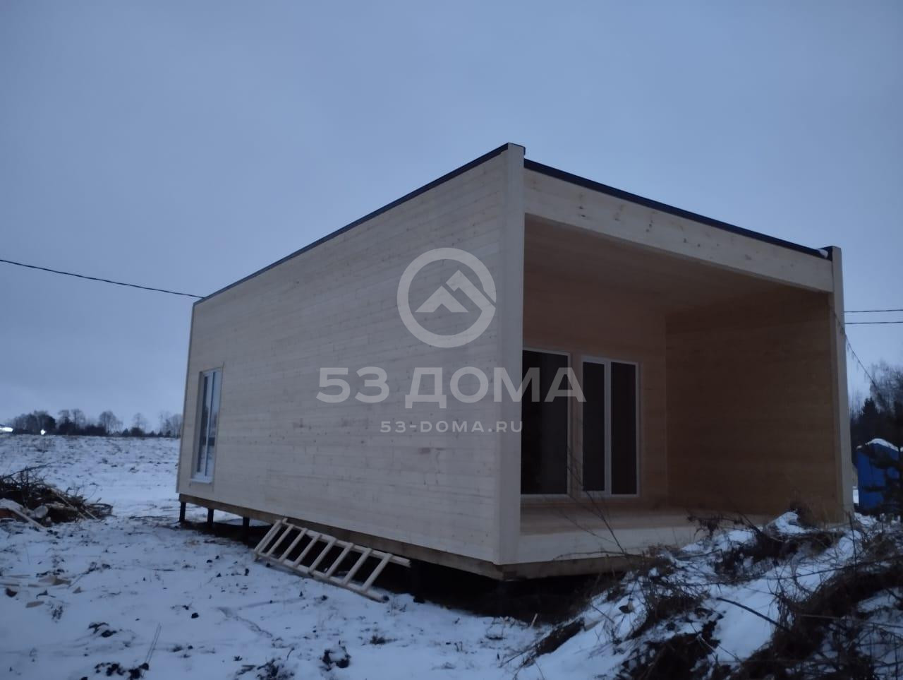 Каркасное строение 6х11 м, с террасой 3х6 м