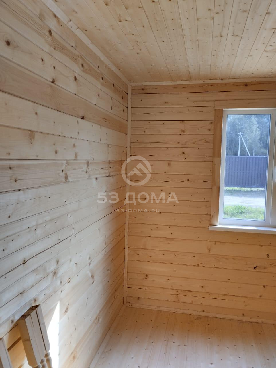 Дом из бруса 6х8 м, с мансардой и террасой