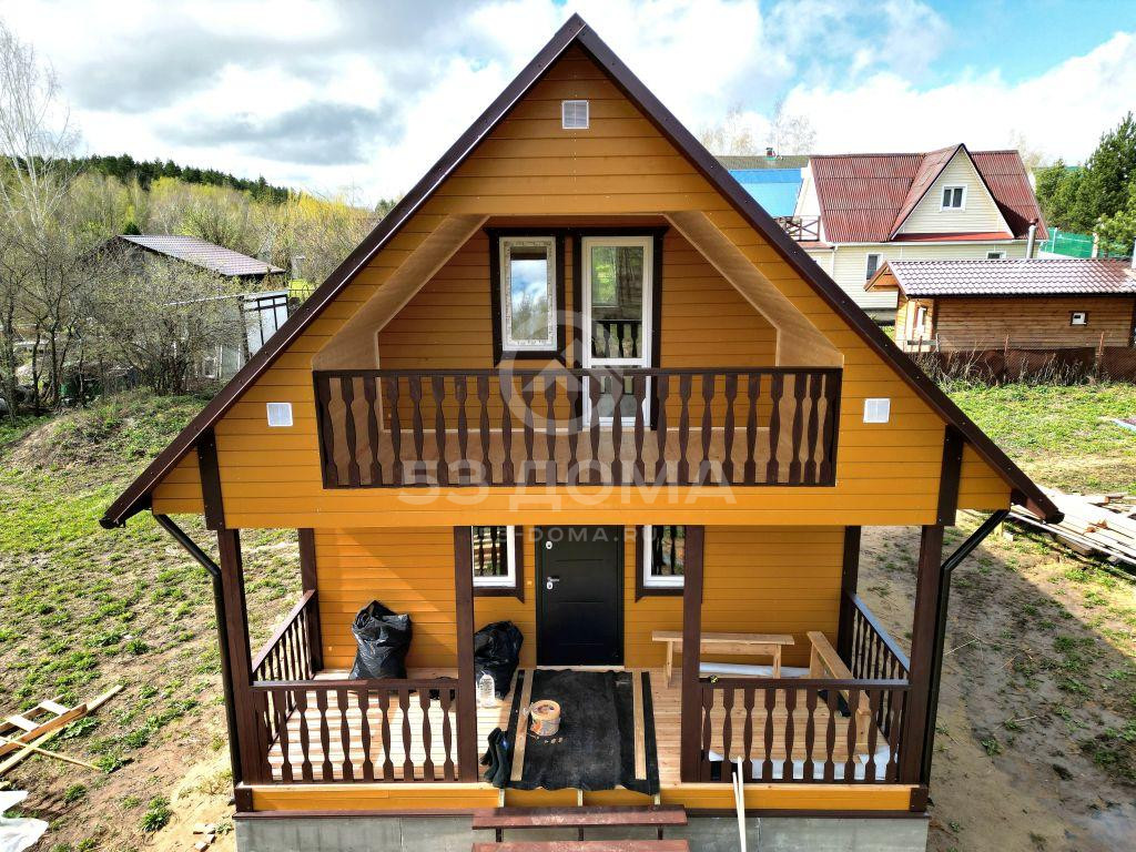 Каркасный дом 6х8 м с мансардой, террасой и балконом, 30 дней