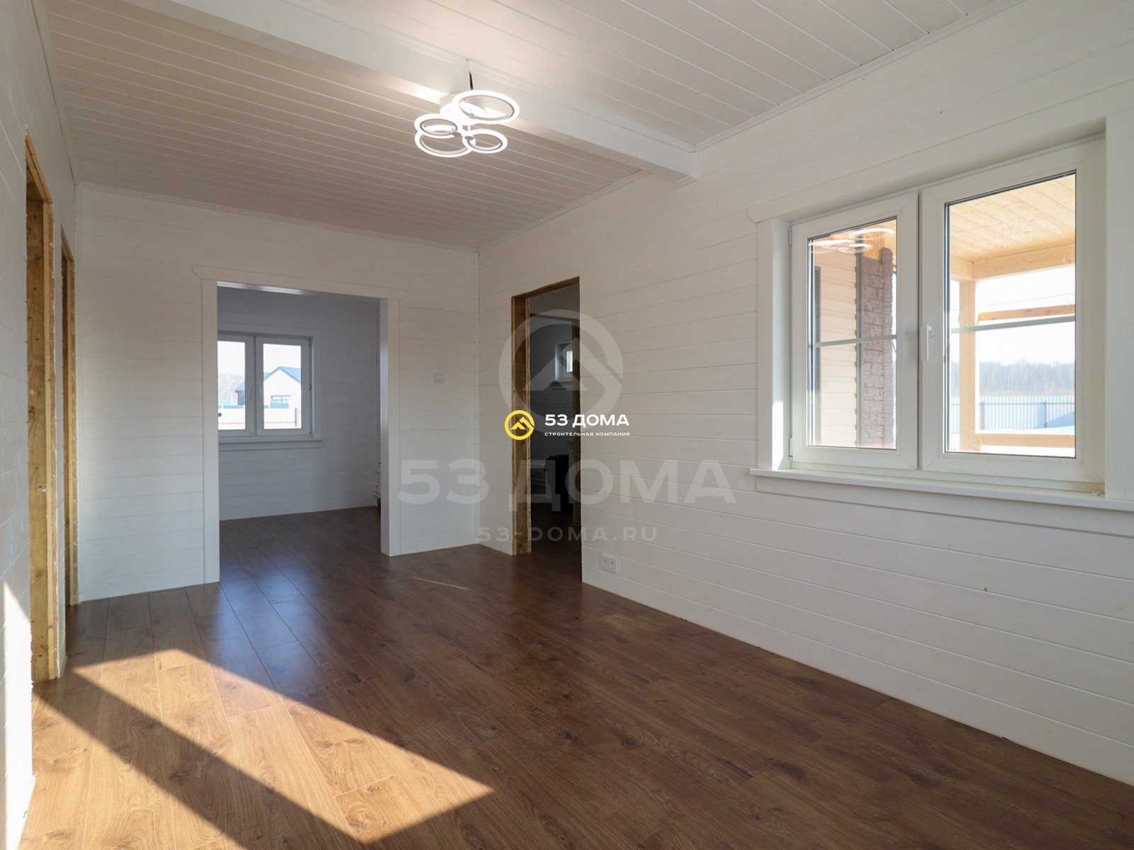 Каркасный дом 8х10 м с террасой, 1 этаж