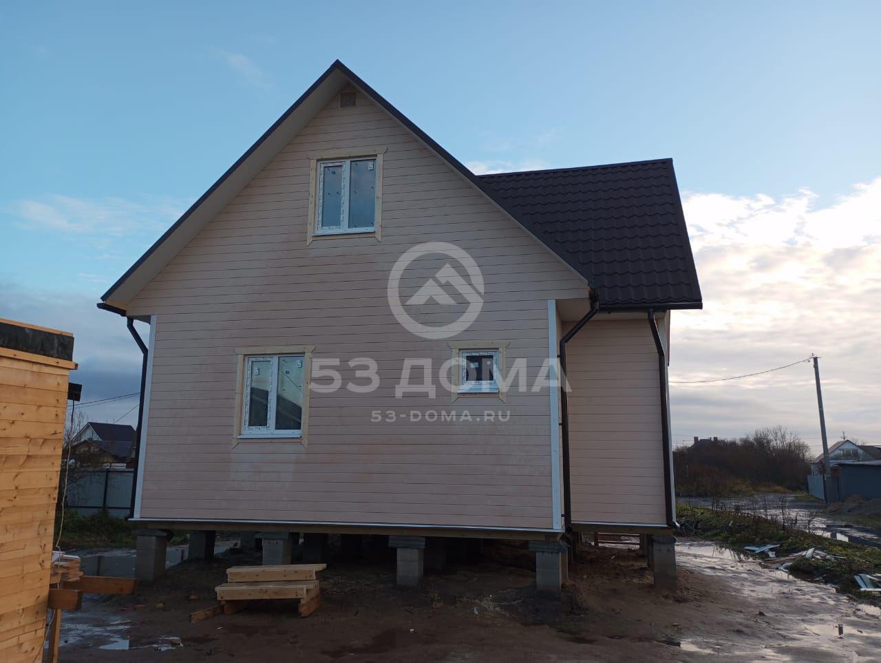 Каркасный дом ДК 163, 8х7,5 м, с мансардой и крыльцом