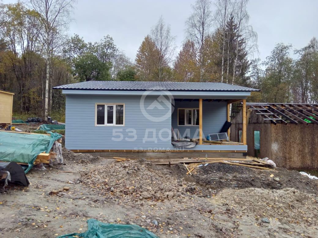 Каркасный дом 9,5х9,5 м с террасой, 4 недели