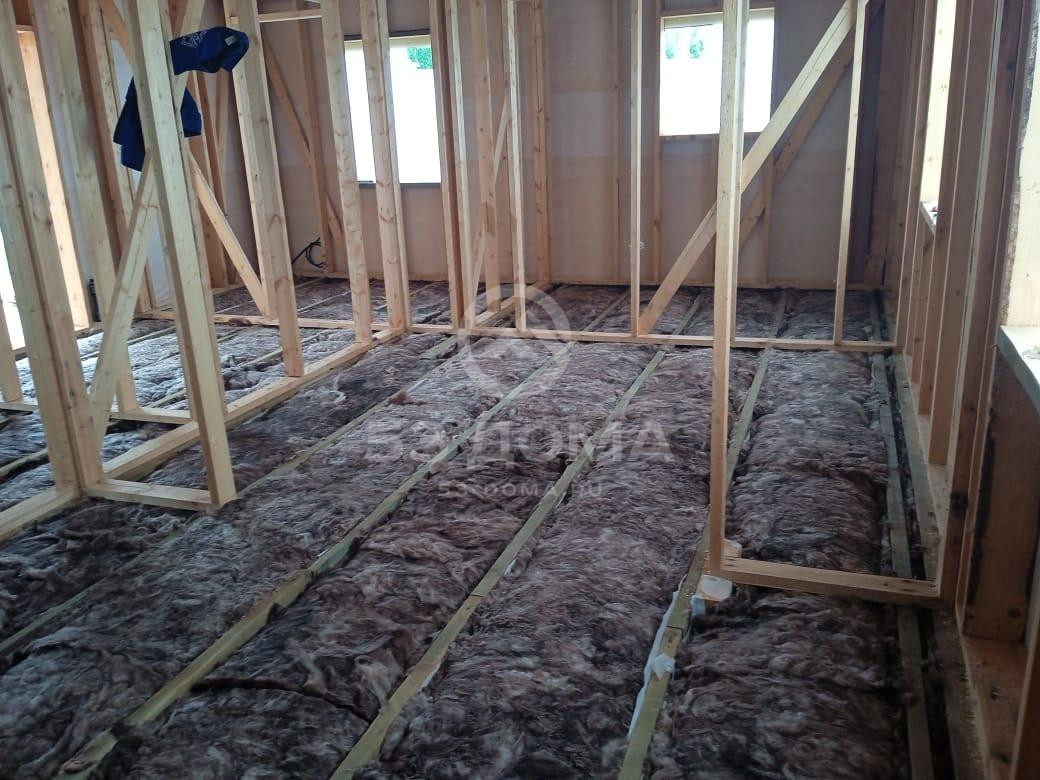 Каркасный дом 8х8 м с террасой, 4 недели