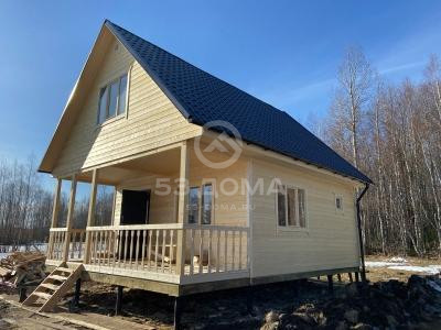 Каркасный дом 6×8 м с мансардой и террасой