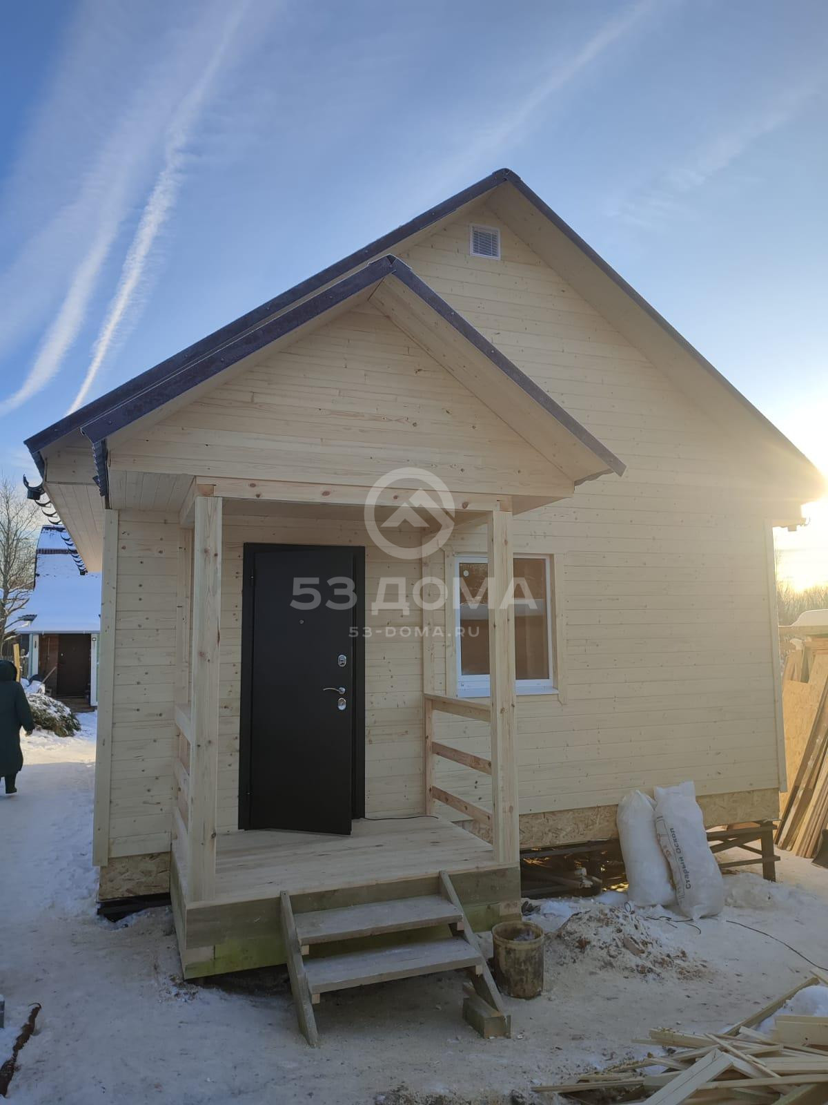 Каркасный дом 6×8 м с крыльцом, 4 недели