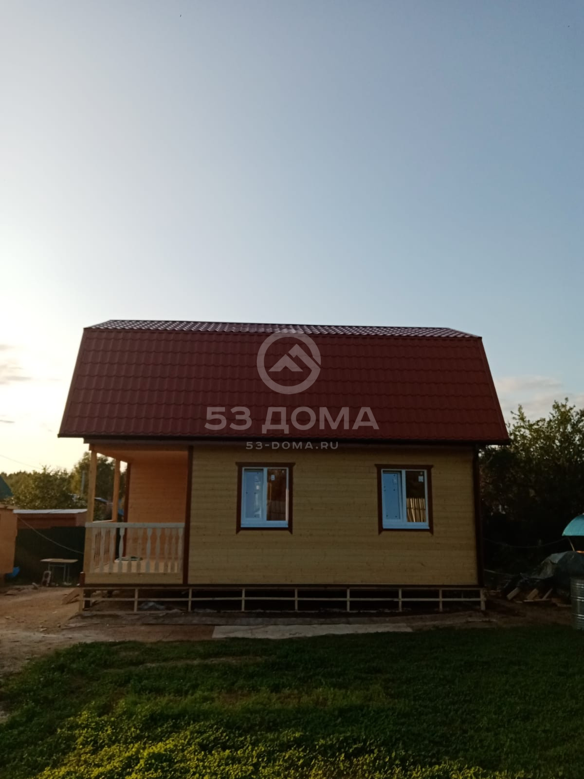 Каркасный дом 6х8 м с террасой